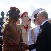 Putin na mornaričkoj smotri