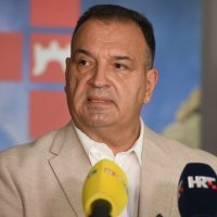 Vili Beroš u kninskoj bolnici