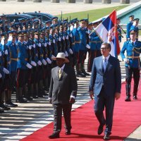 Yoweri Museveni i Aleksandar Vučić