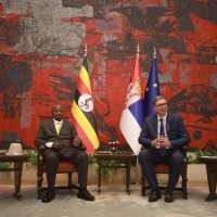 Yoweri Museveni i Aleksandar Vučić