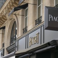 Opljačkana draguljarnica Piaget u Parizu