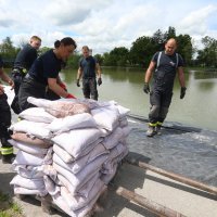 Pripreme za obranu Karlovca od poplave u svibnju