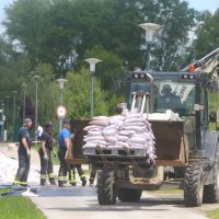 Pripreme za obranu Karlovca od poplave u svibnju