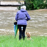 Poplave su odsjekle od svijeta neka mjesta u Sloveniji
