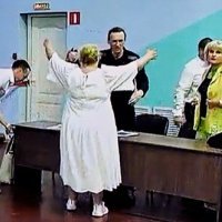 Aleksej Navaljni na izricanju nove presude