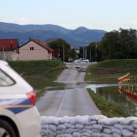 Povlači se voda iz oteretnog kanala Sava - Odra