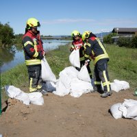 Vodostaj rijeke Save u općini Rugvica polagano je počeo opadati