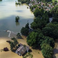 Pogled iz zraka na kuću kod Šoderice koju je odnijela bujica