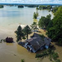 Pogled iz zraka na kuću kod Šoderice koju je odnijela bujica