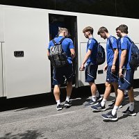 Dinamo uz jake mjere osiguranja odlazi iz hotela nakon što je utakmica odgođena