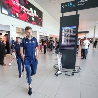 Nogometaši Dinama vratili se u Zagreb nakon odgođene utakmice protiv AEK-a