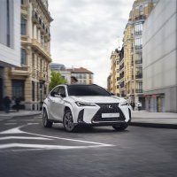 LEXUS UX HYBRID 250h (2 FWD E-CVT F SPORT DESIGN)