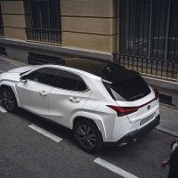 LEXUS UX HYBRID 250h (2 FWD E-CVT F SPORT DESIGN)