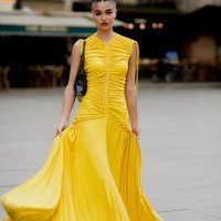 Žute haljine u stajlinzima street style zvijezdi