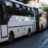 Privođenje huligana na sud u Ateni