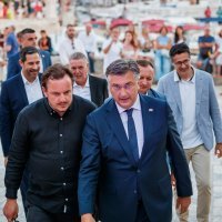Plenković na Hvaru, sastao se i s Rimcem