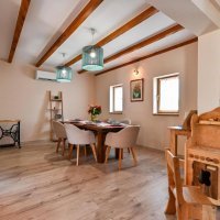 Lijepa kuća u Lonjici