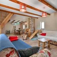 Lijepa kuća u Lonjici