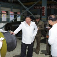 Kim Jong Un u posjeti tvornicama