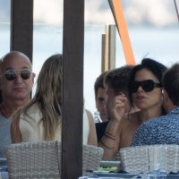 Jeff Bezos i Lauren Sanchez na Šipanu