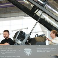 Volodimir Zelenski i Mette Frederiksen