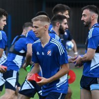 Sergej Jakirović odradio prvi trening s igračima Dinama