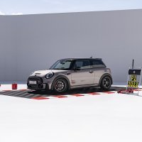 Mini John Cooper Works Bulldog Racing Edition