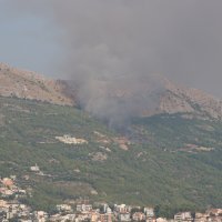 Požar izbio na brdu Perun iznad Strožanca