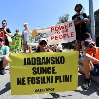 Prosvjed protiv proširenja LNG-a