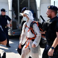 Policija privodi klimatske aktiviste