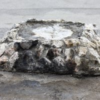 Srušen glavni križ na Mirogoju