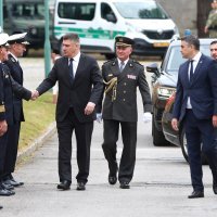 Predsjednik Zoran Milanović nazočio promociji novih časnika OS RH