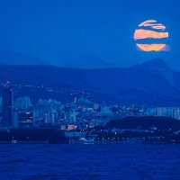 Super mjesec iznad Splita