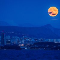 Super mjesec iznad Splita