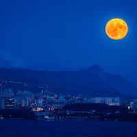 Super mjesec iznad Splita