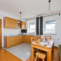 Sjajna kuća u Čemincu