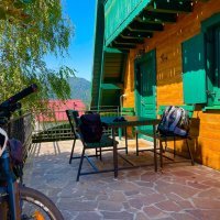 Staza Leska i kuća Runolist