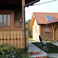 Traditional Croatian Cabins with Spa