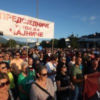 Prosvjed u obranu Milorada Dodika