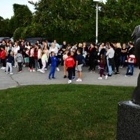 Prosvjed roditelja i učenika ispred Područne škole u Podvinju