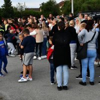 Prosvjed roditelja učenika iz Podcrkavlja kojima je tek sagrađena škola oštećena u srpanjskom nevremenu