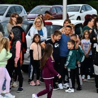 Prosvjed roditelja učenika iz Podcrkavlja kojima je tek sagrađena škola oštećena u srpanjskom nevremenu