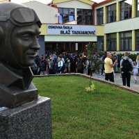 Prosvjed roditelja učenika iz Podcrkavlja kojima je tek sagrađena škola oštećena u srpanjskom nevremenu