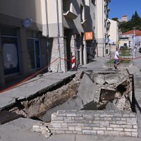U Benkovcu se urušili kameni vrtovi ispred stambenih zgrada