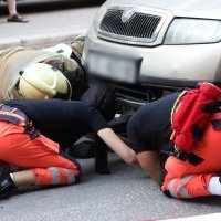 Pješak u Splitu završio pod automobilom