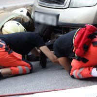 Pješak u Splitu završio pod automobilom