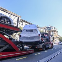 Auto otklizao s kamiona u Rijeci