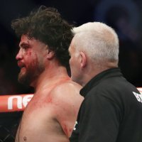 Tai Tuivasa i Alexander Volkov