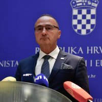 Gordan Grlić Radman