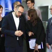 Tomašević otvorio savjetovalište za demenciju